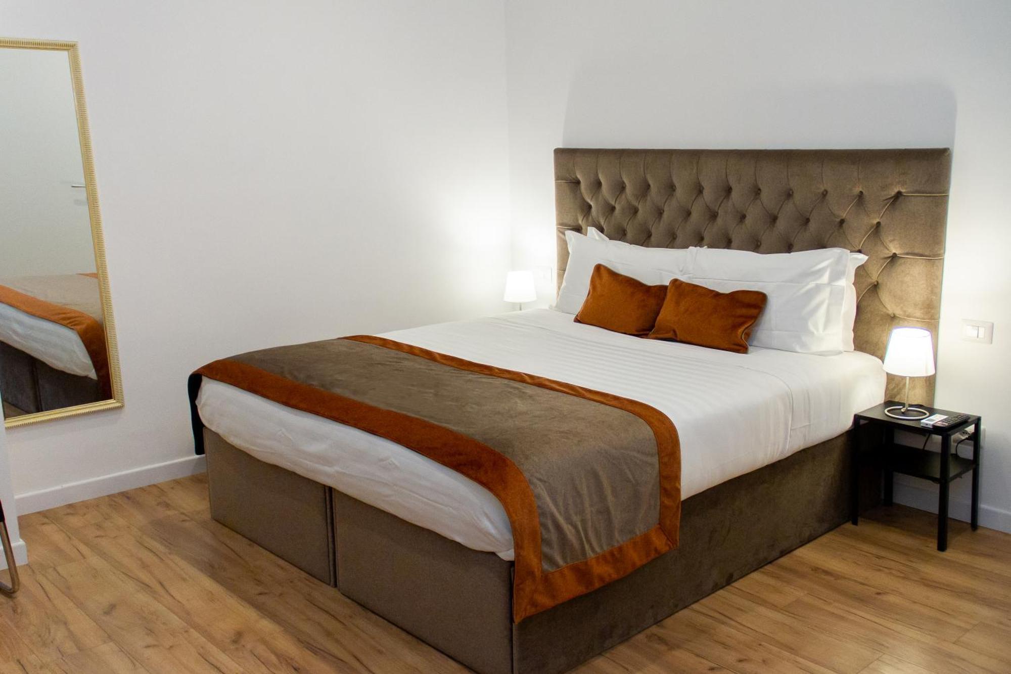 Home At Rome St. Peter Rooms&Apartment מראה חיצוני תמונה
