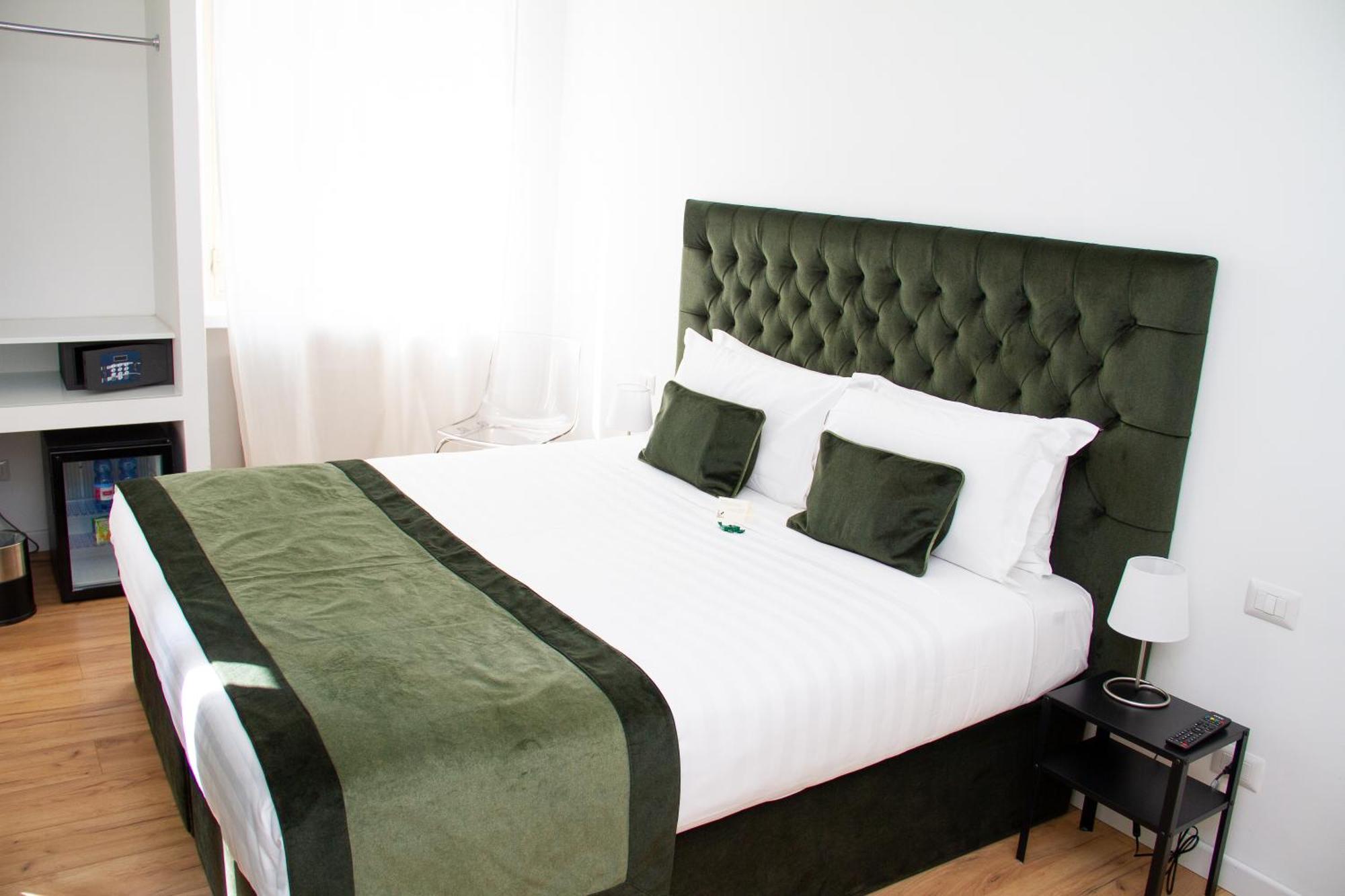 Home At Rome St. Peter Rooms&Apartment מראה חיצוני תמונה