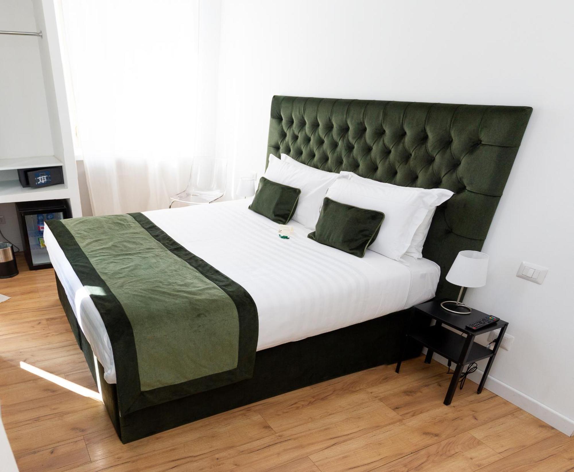 Home At Rome St. Peter Rooms&Apartment מראה חיצוני תמונה